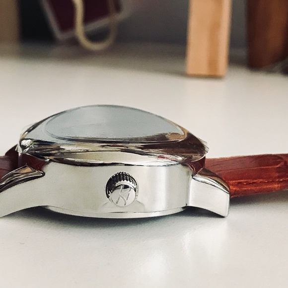 😢SOLD—Limited Edition Le Vian 18' Watch - Picture 6 of 8